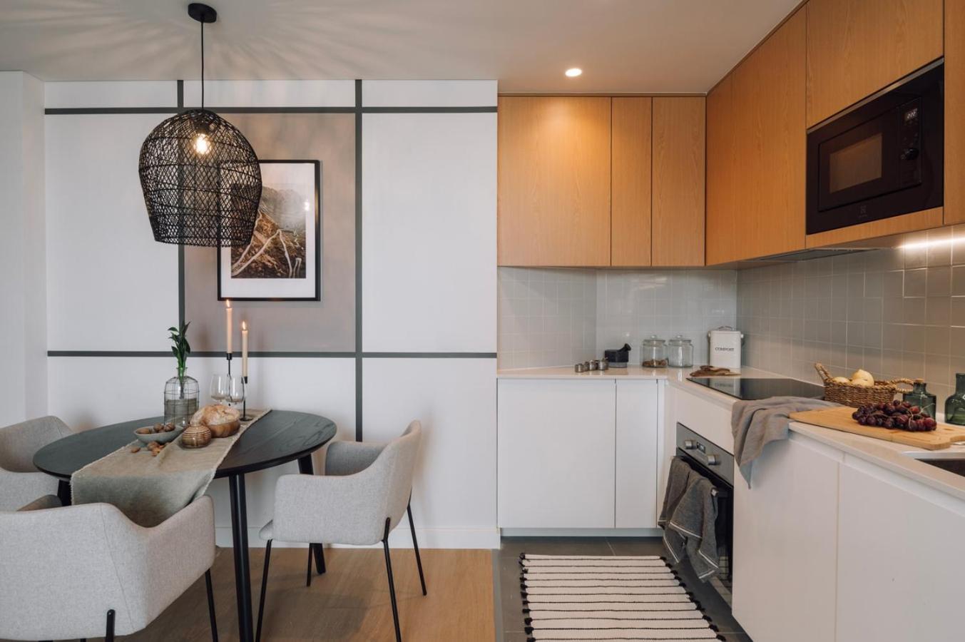 Gias - 2 Bedrooms And Pool In Avenidas Novas *